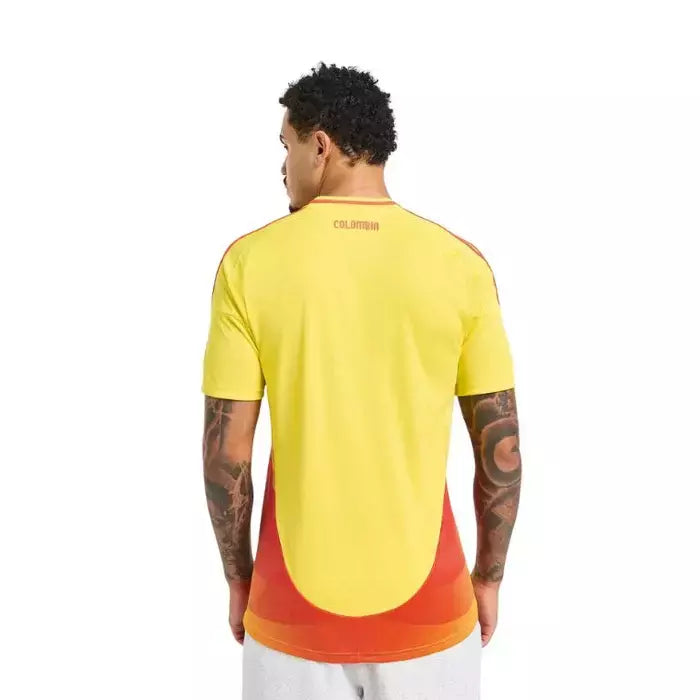 CAMISETA COLOMBIA AMARILLA ORIGINAL [+REGALO EXCLUSIVO]