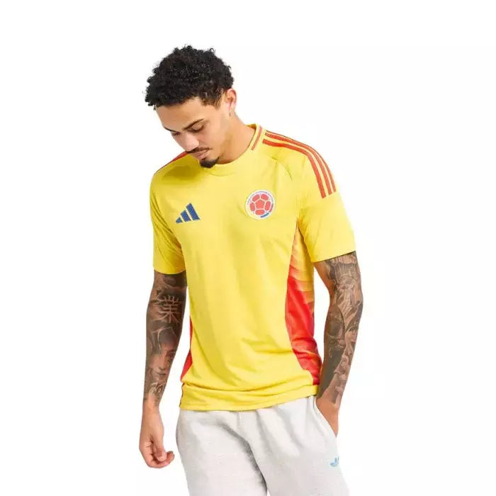 CAMISETA COLOMBIA AMARILLA ORIGINAL [+REGALO EXCLUSIVO]